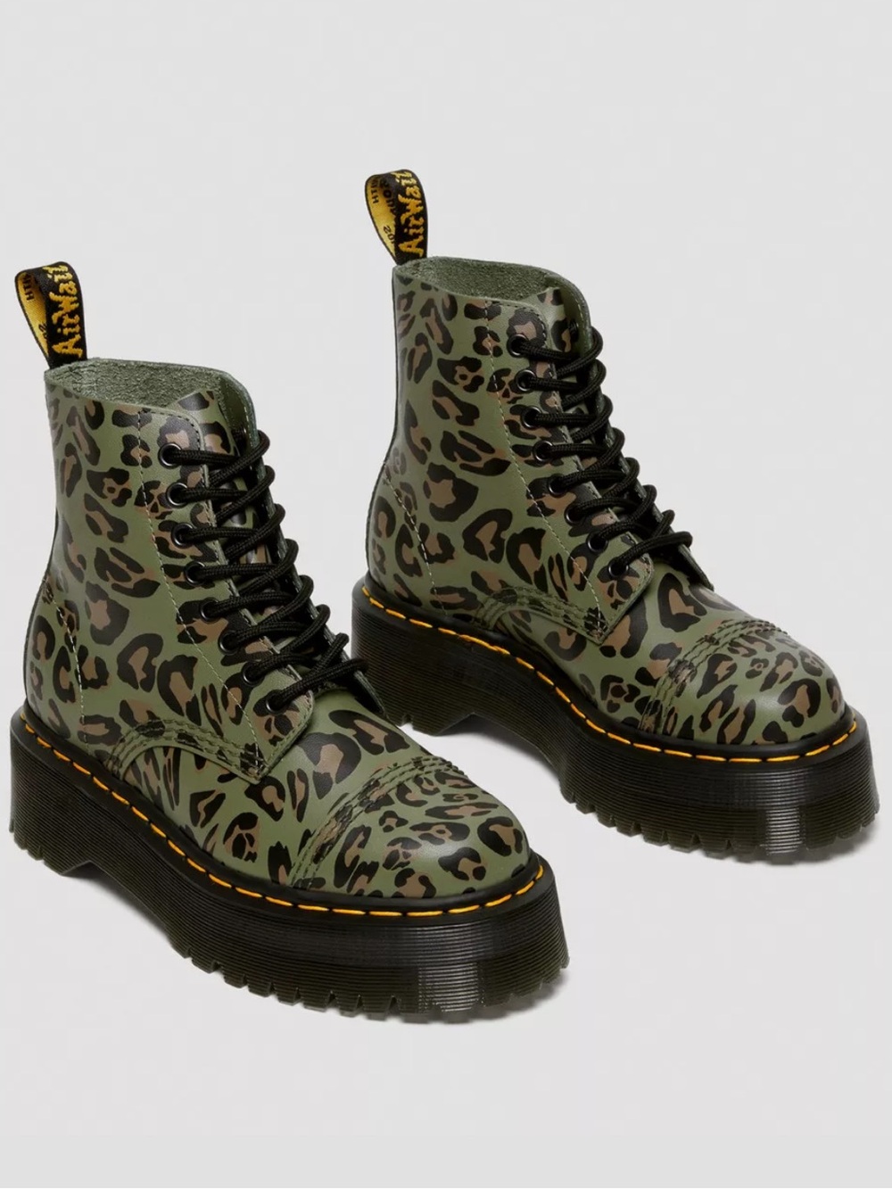 Dr. Martens Sinclair Distorted Leopard Print Platform Khaki Women’s size 9 NEW! - Picture 3 of 9